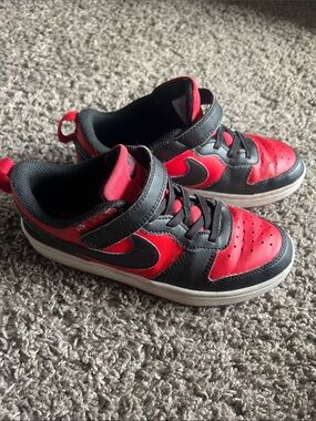 Nike Kids Red and Black Velcro Low-Top Sneakers